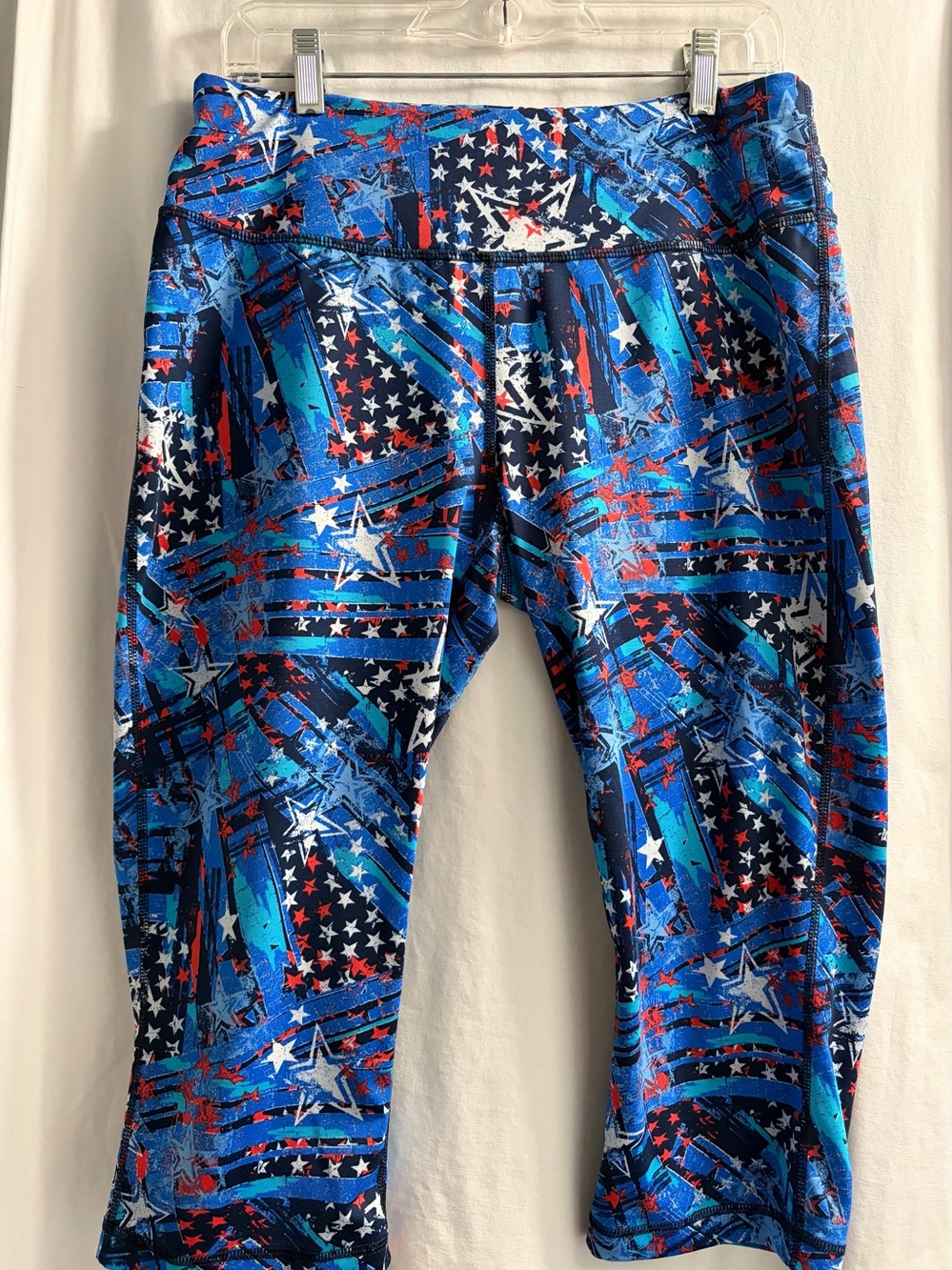 Women’s Active Star Print Capri Leggings - Red, White & Blue